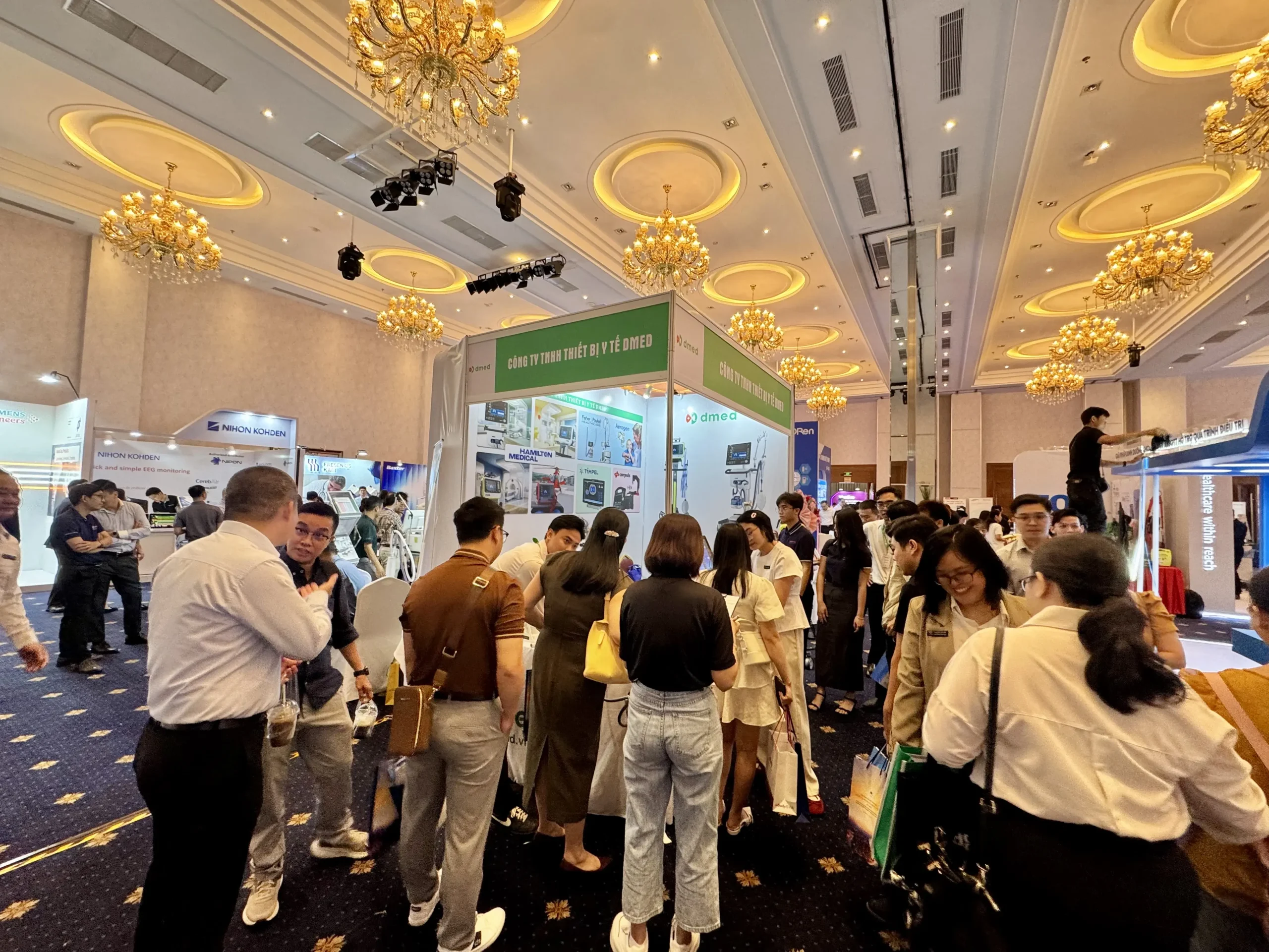 Gian hàng DMED tại TP.HCM — ảnh 12