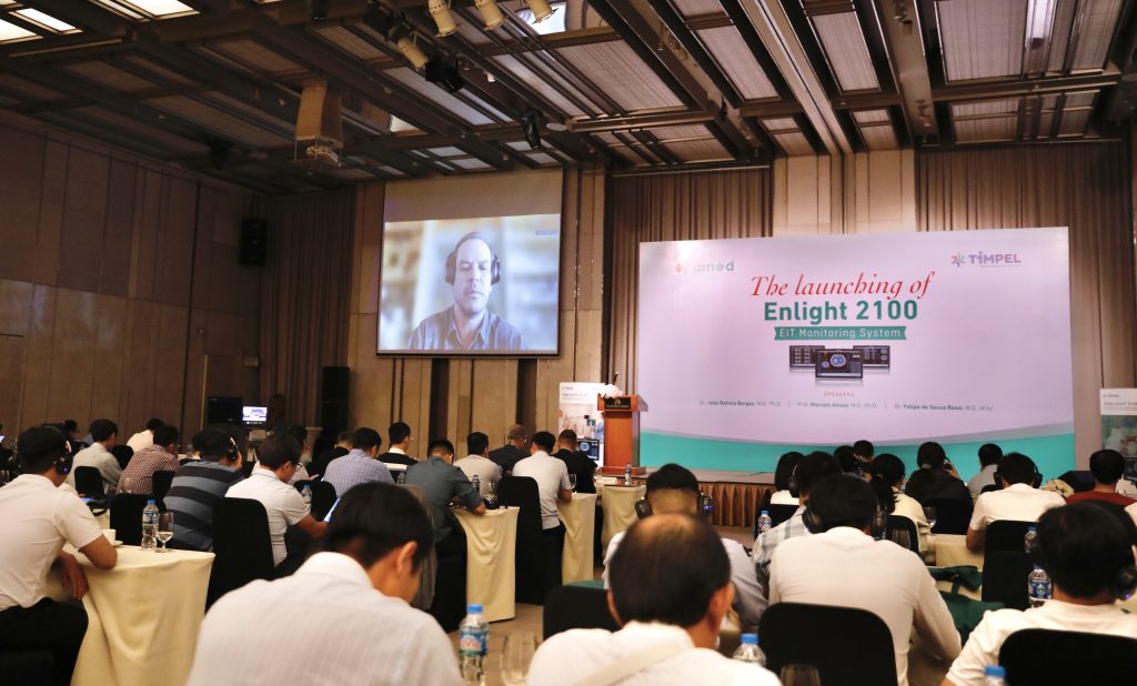 TS. BS. Felipe de Rossi chia sẻ ứng dụng EIT cho trẻ em