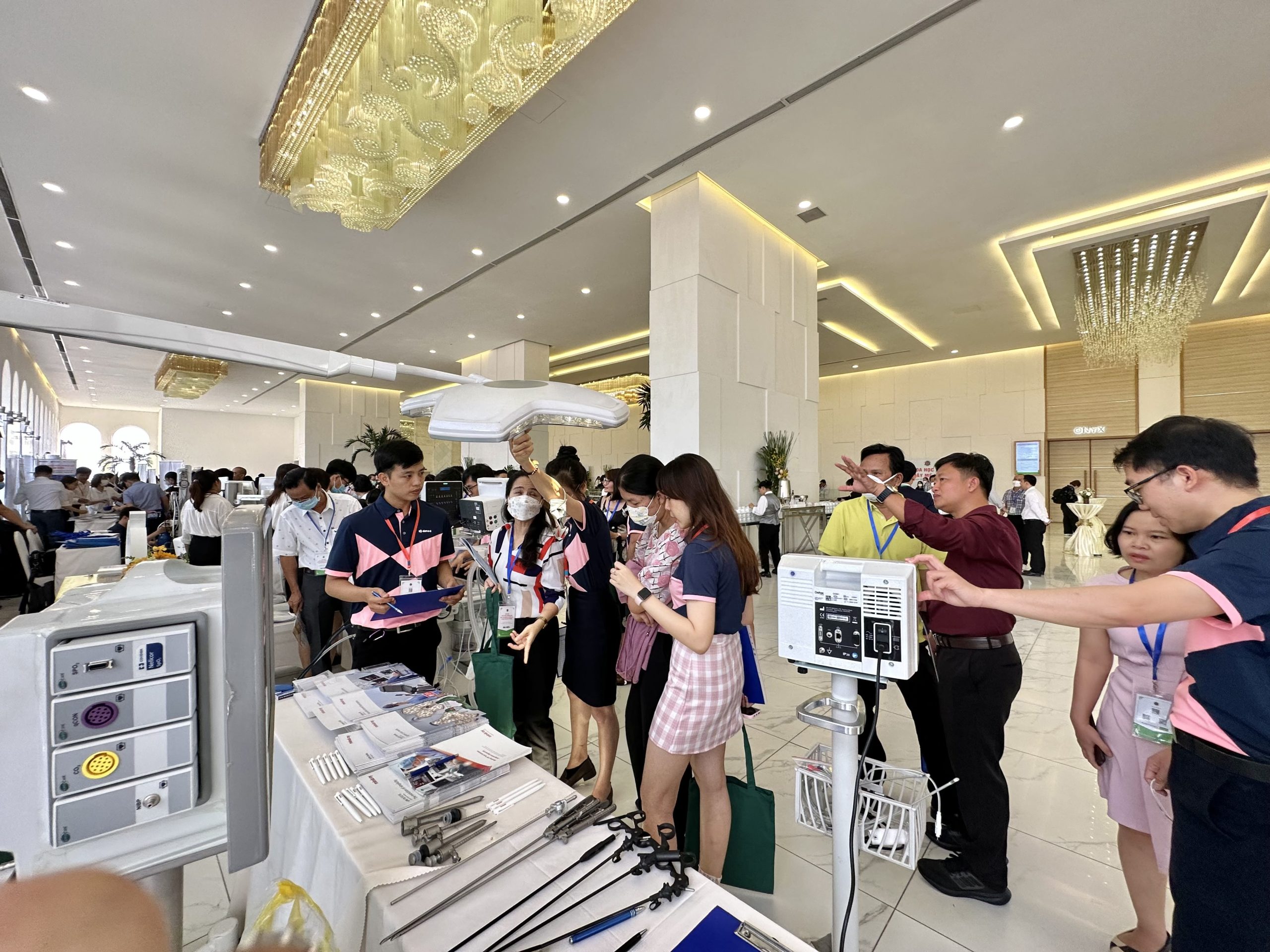Gian hàng DMED tại Hội nghị Khoa học Thường niên Liên Chi hội Gây mê Hồi sức TP.HCM 2023 - hình 1