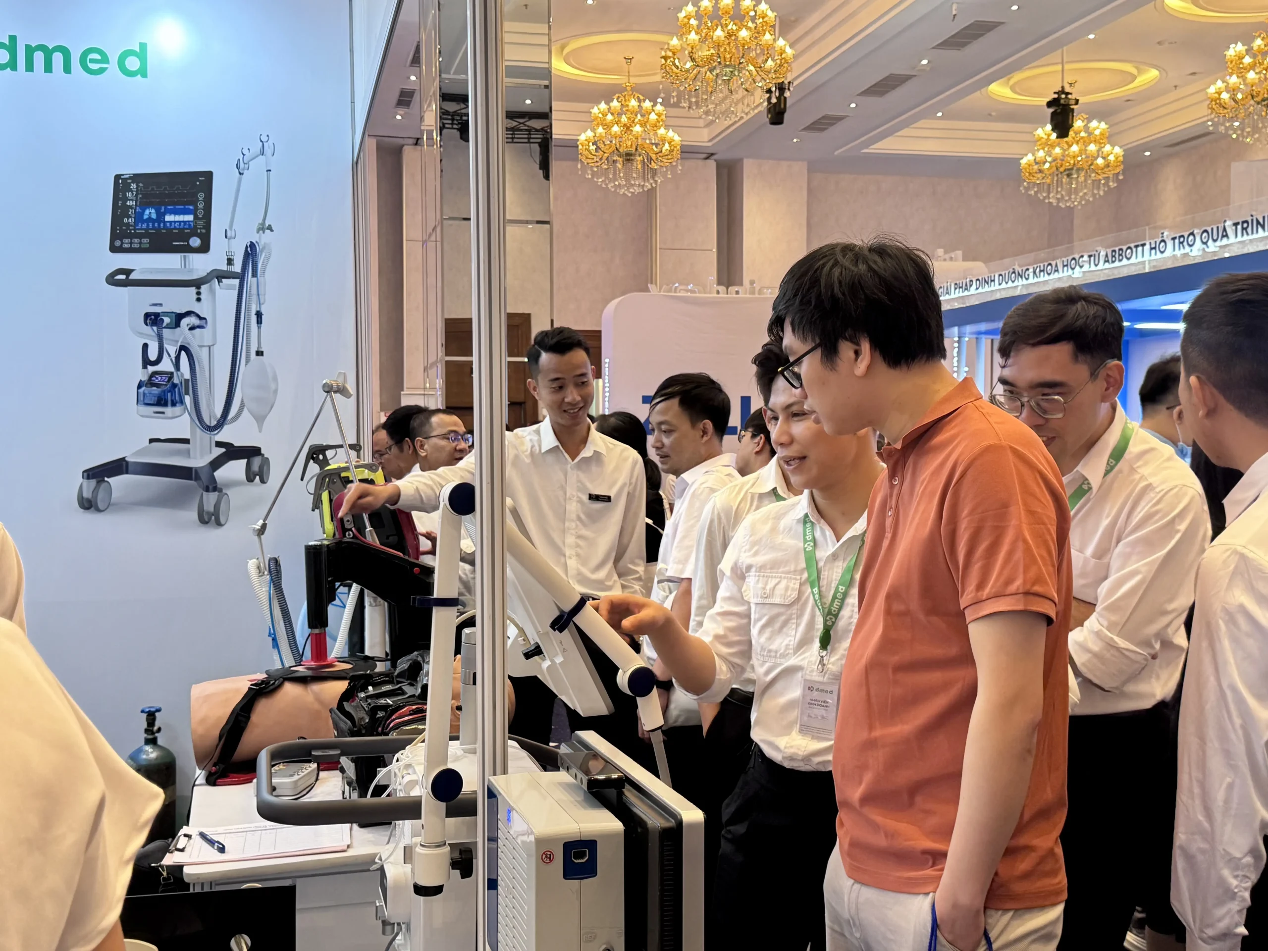 Gian hàng DMED tại TP.HCM — ảnh 6