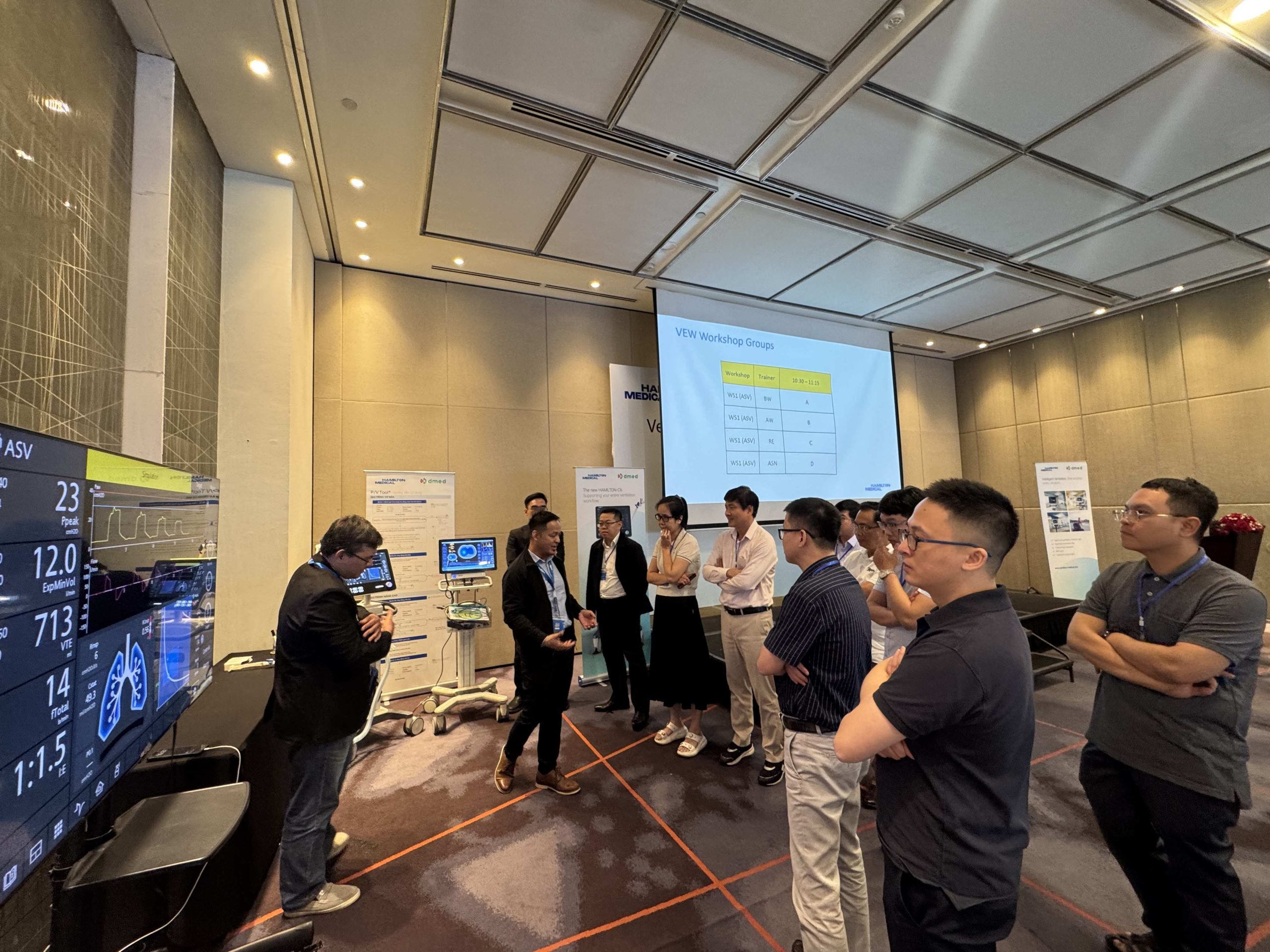 Diễn giả quốc tế tại workshop — hình 8