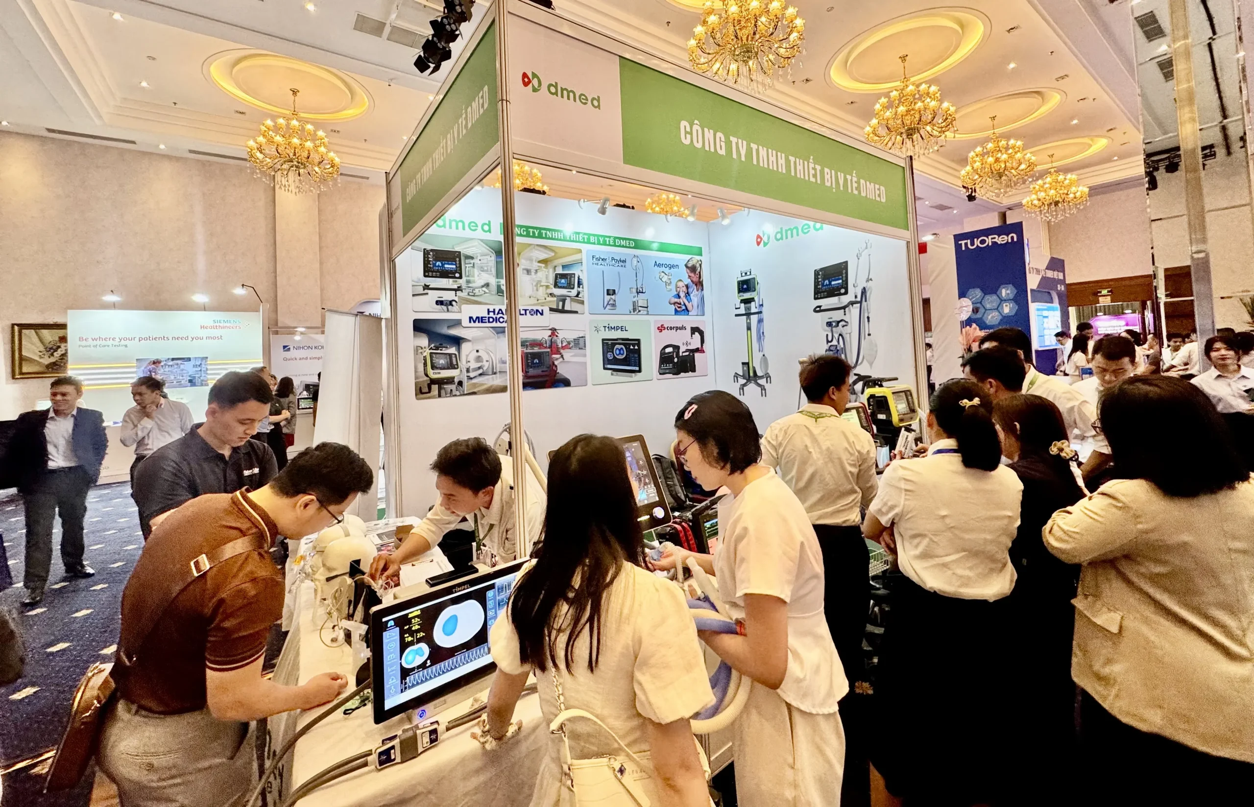 Gian hàng DMED tại TP.HCM — ảnh 10