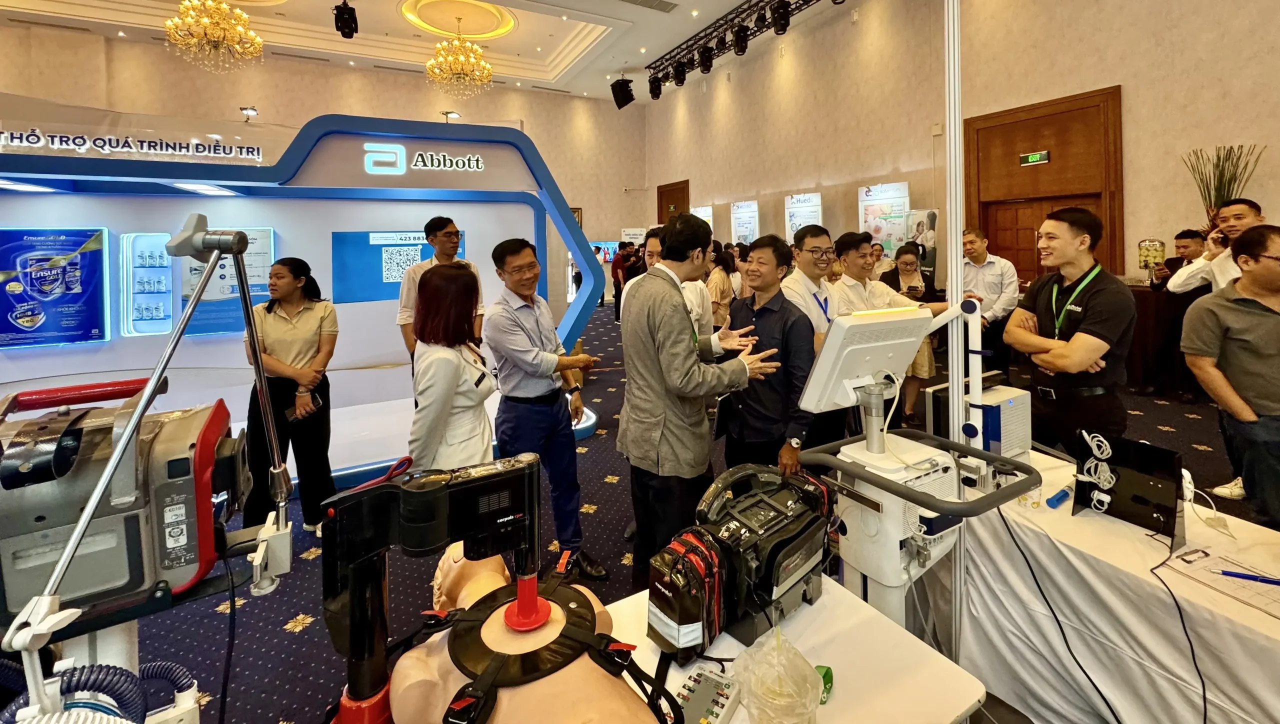 Gian hàng DMED tại TP.HCM — ảnh 4